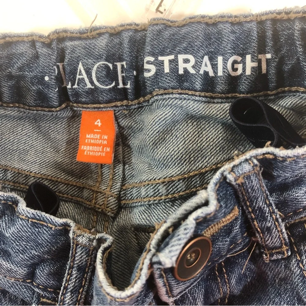 Place straight leg boys blue Jeans w/ expander’s (2 pair) size 4
